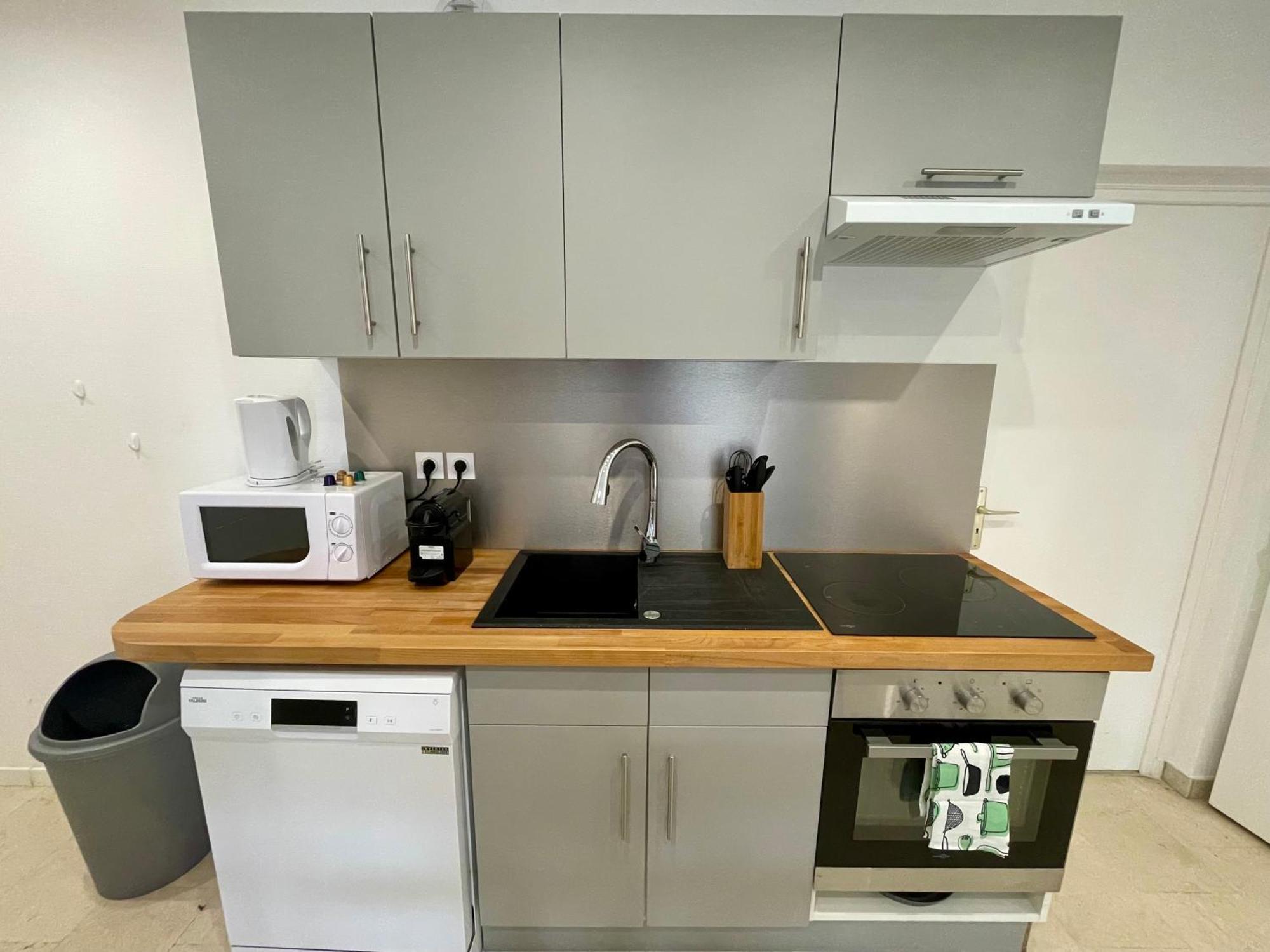 Bngo I Le Spacieux I 3 Chambres, 2 Salles De Bain, Parking Prive Gratuit, 8 Personnes, Vieux Lyon Hypercentre Exterior foto